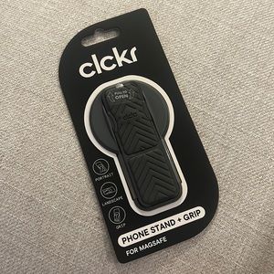 Clckr Phone Stand and Grip for MagSafe